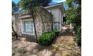 VENTA EN BLOCK, 4 DÚPLEX DE 2 AMBIENTES CADA UNO