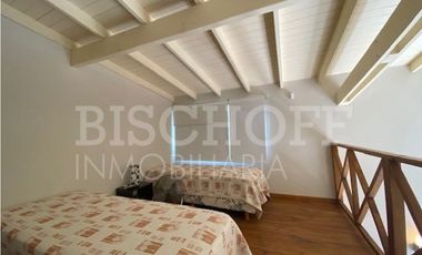 VENTA EN BLOCK, 4 DÚPLEX DE 2 AMBIENTES CADA UNO