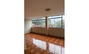 En Venta: Hermosa Casa De 3 Pisos Mas Azotea Frente A Parque En Urb. Ceres – Ate