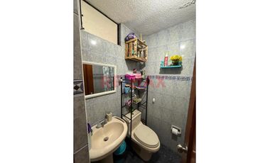 En Venta: Hermosa Casa De 3 Pisos Mas Azotea Frente A Parque En Urb. Ceres – Ate