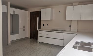 PH EN VENTA EN LOMAS DE TECAMACHALCO SE ENTREGA TOTALMENTE TERMINADO