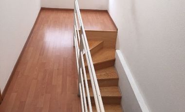 MERCADERES 162 VENDE ESTUPENDO PENT-HOUSE