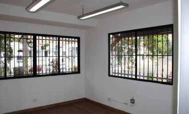 Se Vende DUPLEX EN OBARRIO listo para ocupar.