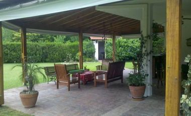 Excelente Chalet en venta en Maschwitz - Escobar