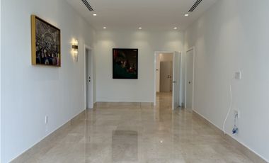 SE ALQUILA APARTAMENTO EN PH GARDENS - OCEAN REEF ISLANDS