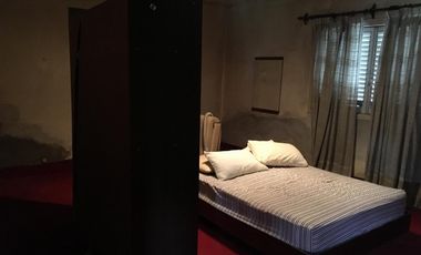 SE VENDE GRAN LOTE CON CASA  Y LOCAL A LA CALLE ZONA QUEQUEN