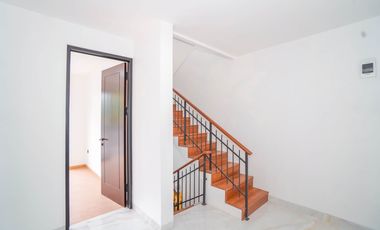 Rumah Strategis 16 Menit ke Cilandak Town Square Bebas Banjir J-40038