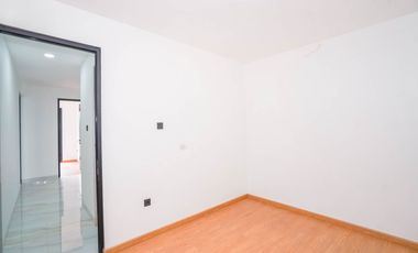 Rumah Strategis 16 Menit ke Cilandak Town Square Bebas Banjir J-40038