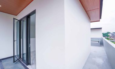 Rumah Strategis 16 Menit ke Cilandak Town Square Bebas Banjir J-40038