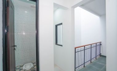 Rumah Strategis 16 Menit ke Cilandak Town Square Bebas Banjir J-40038