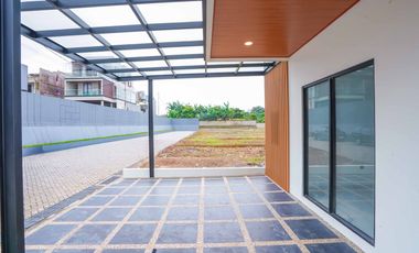 Rumah Strategis 16 Menit ke Cilandak Town Square Bebas Banjir J-40038