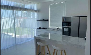 FREEHOLD VILLA WITH ROOFTOP - OCEAN VIEW