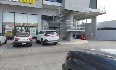 VENTA DE LOCAL COMERCIAL EN PLAZA LOS NARANJOS PENONOMÉ