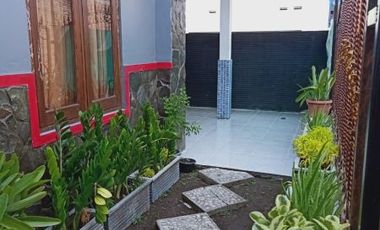 Dijual rumah gagaksipat