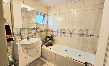 Venta amplia Casa 6D 5B 6E, Villa San Pedro