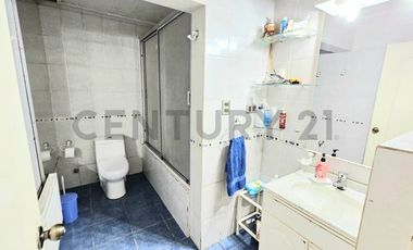 Venta amplia Casa 6D 5B 6E, Villa San Pedro