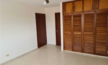CASA EN ALQUILER EN DOS MARES 3 PISOS