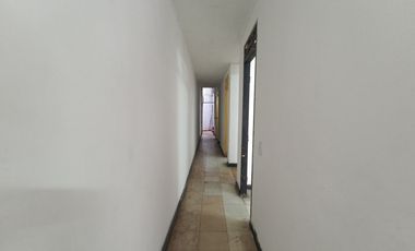 local en arriendo en bretaña. Cod A118064
