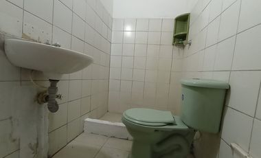 local en arriendo en bretaña. Cod A118064