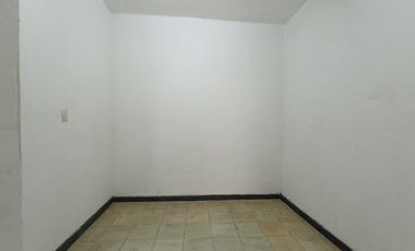local en arriendo en bretaña. Cod A118064