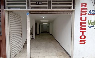 local en arriendo en bretaña. Cod A118064