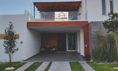 Casa en Venta en Residencial Alberia, zona poniente de Aguascalientes