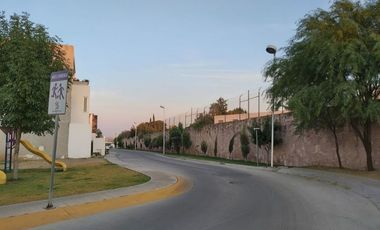Casa en Venta en Residencial Alberia, zona poniente de Aguascalientes