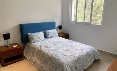 Penthouse con terraza, jacuzzi privado, vistas verdes, gimnasio, 2 albe