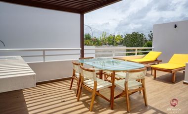 Penthouse con terraza, jacuzzi privado, vistas verdes, gimnasio, 2 albe
