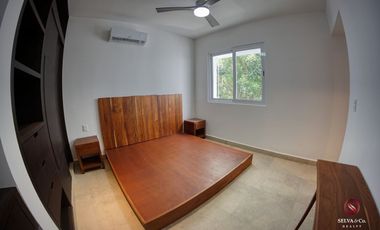 Penthouse con terraza, jacuzzi privado, vistas verdes, gimnasio, 2 albe