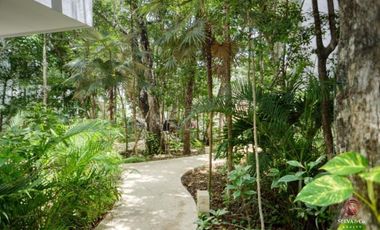 Penthouse con terraza, jacuzzi privado, vistas verdes, gimnasio, 2 albe