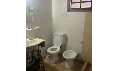 2 propiedades sobre lote de 213 m2 U$S 53.000