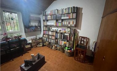 2 propiedades sobre lote de 213 m2 U$S 53.000