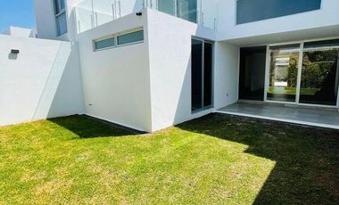 Casa en venta Lomas Punta del Este recamara en planta baja