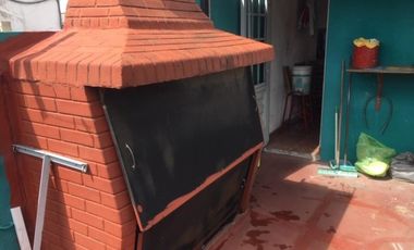 HAEDO NORTE P.H EN PLANTA ALTA 4 AMBIENTES CON PATIO