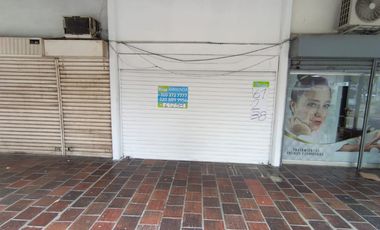 local en arriendo en camino real. Cod A61238