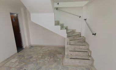 local en arriendo en camino real. Cod A61238