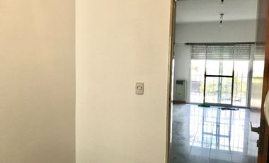 Departamento en venta en Moron Sur