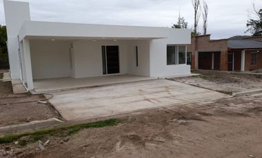 VENTA DE CASA EN Juana Koslay
