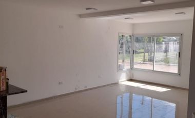 VENTA DE CASA EN Juana Koslay
