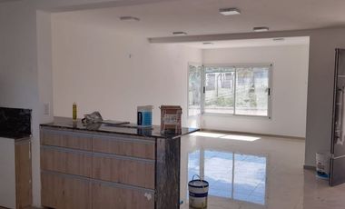 VENTA DE CASA EN Juana Koslay