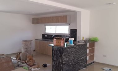 VENTA DE CASA EN Juana Koslay