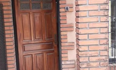 MUY BUEN DÚPLEX DE 3 DORMITORIOS EN PARQUE QUIRNO. REBAJADO VENDE URGENTE Massenet e/Los Arboles y Hernán Cortés. A ESTRENAR. TODO EQUIPADO.VENTA DIRE