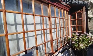 Casa en venta de 6 dorm. en Renca 142 m2 construido