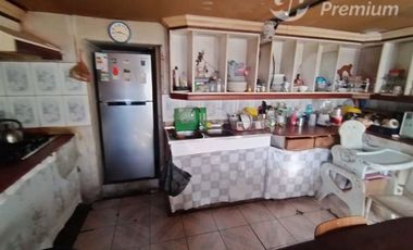 Casa en venta de 6 dorm. en Renca 142 m2 construido