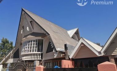 Casa en venta de 6 dorm. en Renca 142 m2 construido