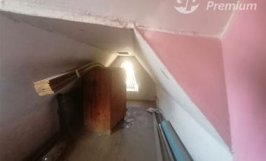 Casa en venta de 6 dorm. en Renca 142 m2 construido