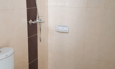 Rumah Minimalis Di Cluster Yarra JGC Fasilitas Perumahan Lengkap