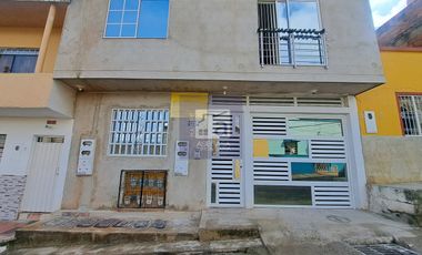 COD. 3795 - SE ARRIENDA APARTAMENTO - BARRIO: SIN DEFINIR