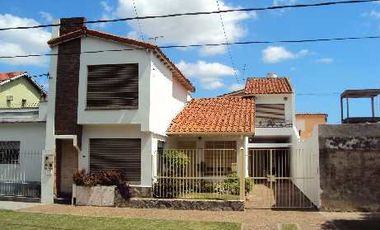 Departamento Tipo Casa en venta en Lanus Este